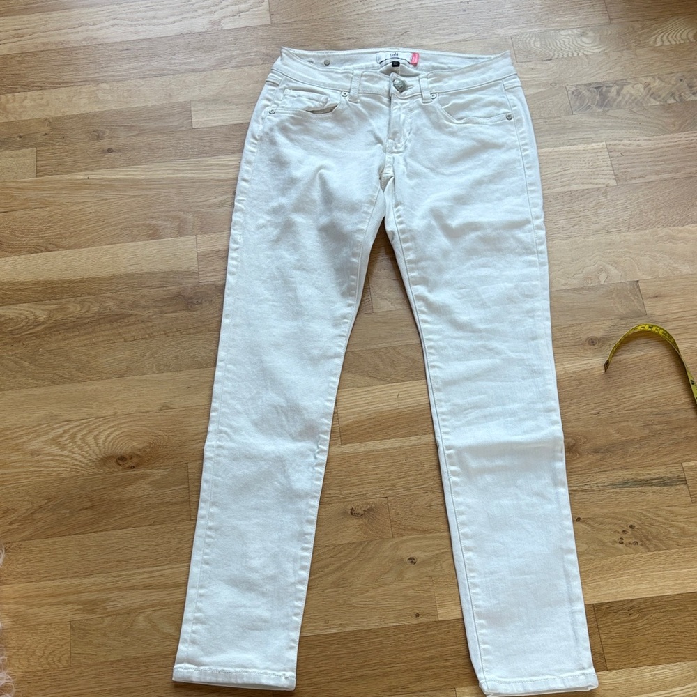 CAbi Slim Boyfriend Style 5171 White Skinny Jeans Size 0
